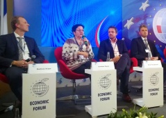 5. septembar 2017. Potpredsednica Narodne skupštine Gordana Čomić na 27. Ekonomskom forumu